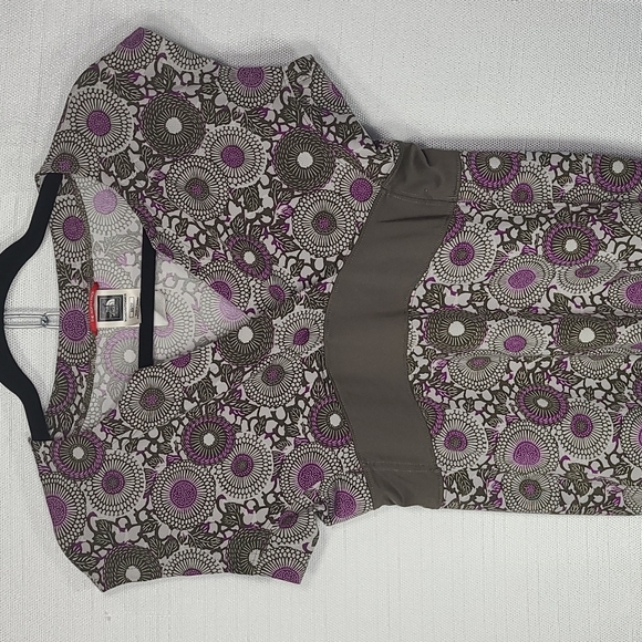 The North Face Athletic Top Short Sleeve V-Neck Vapor Wick Purple Size X-Small - Picture 2 of 11